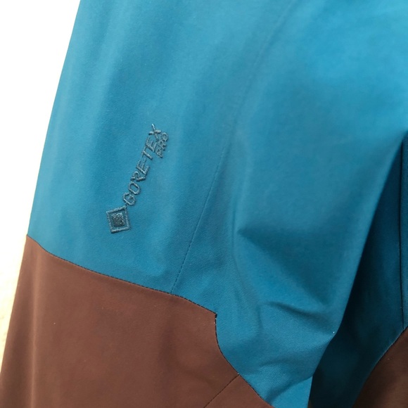 Arc’teryx Rush Jacket Ski/Snowboard Jacket - Picture 5 of 13